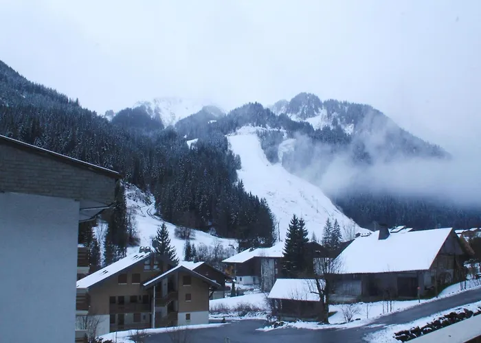 In Azalee Near Linga Gondola 아파트 Châtel