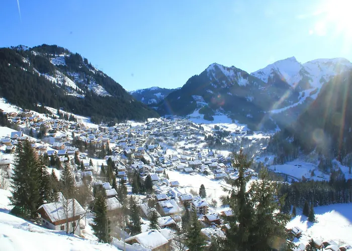 아파트 In Azalee Near Linga Gondola Châtel